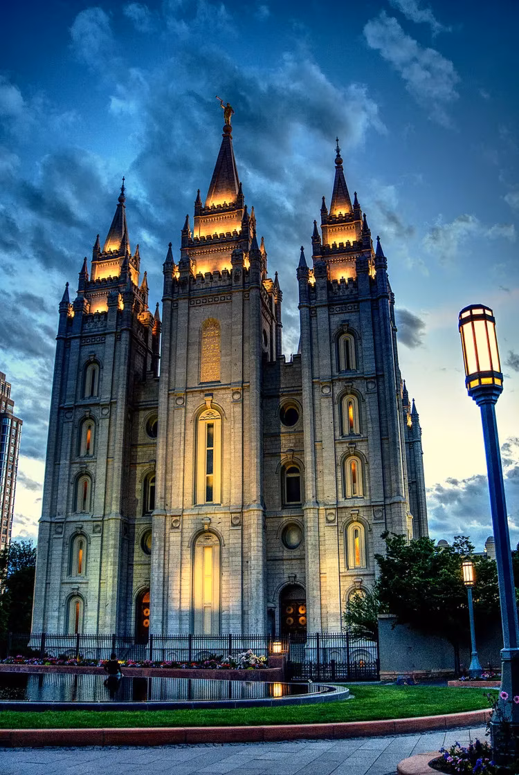 don-t-skip-these-unforgettable-i-80-stops-on-a-cross-country-road-trip-image-5