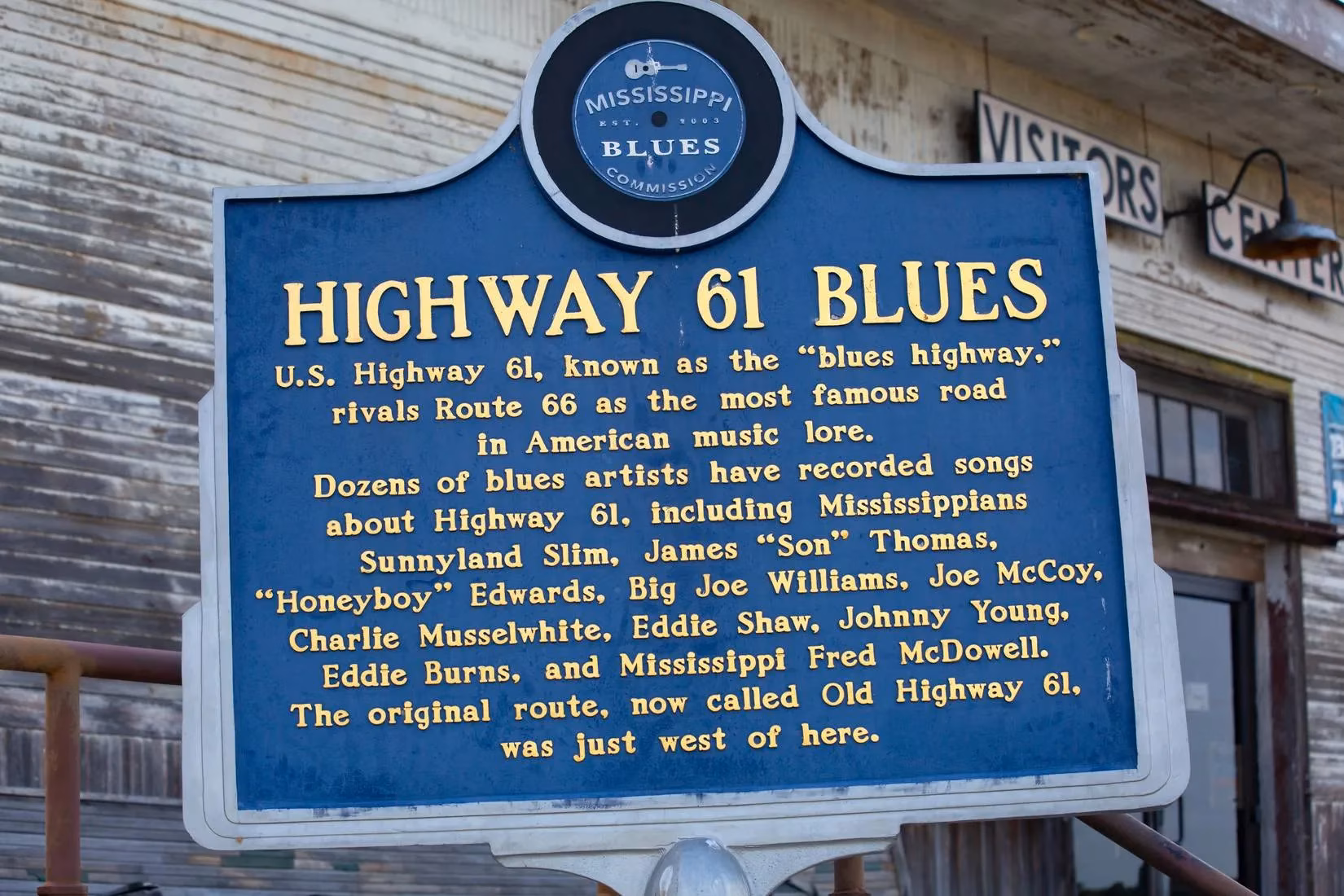 discovering-america-s-hidden-gem-road-trips-image-1