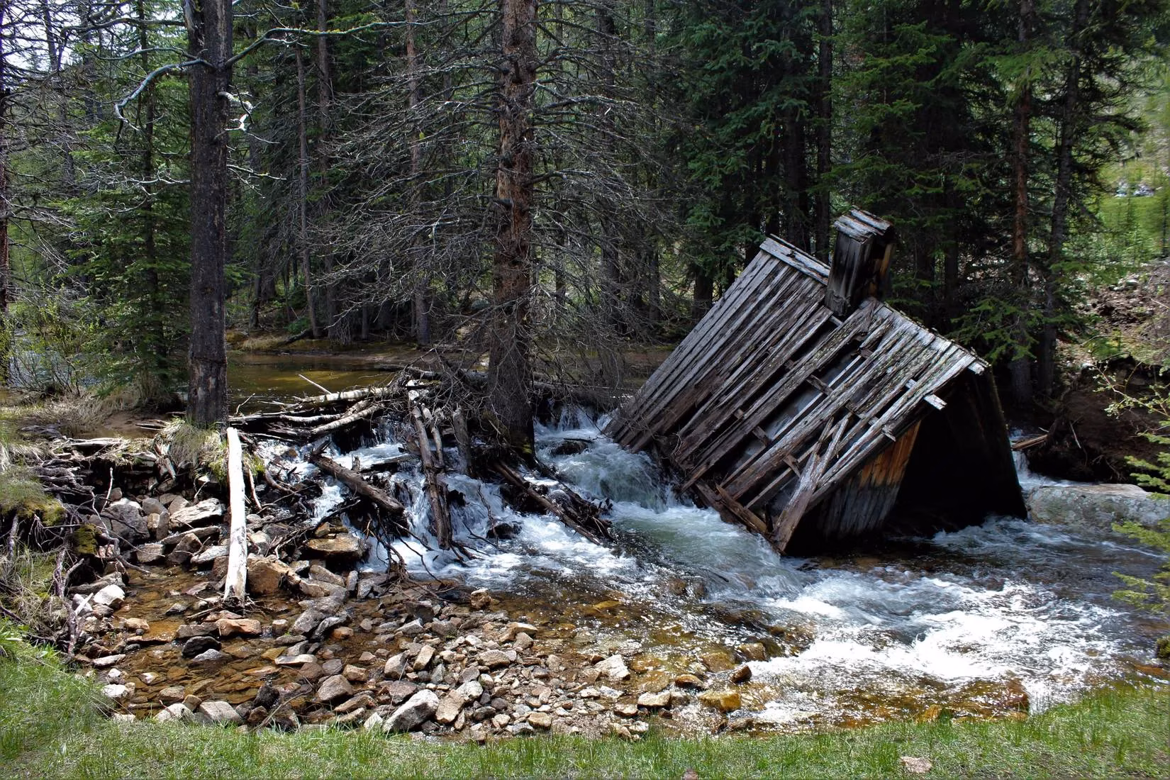 my-adventure-to-coolidge-discovering-montana-s-frozen-in-time-ghost-town-image-1