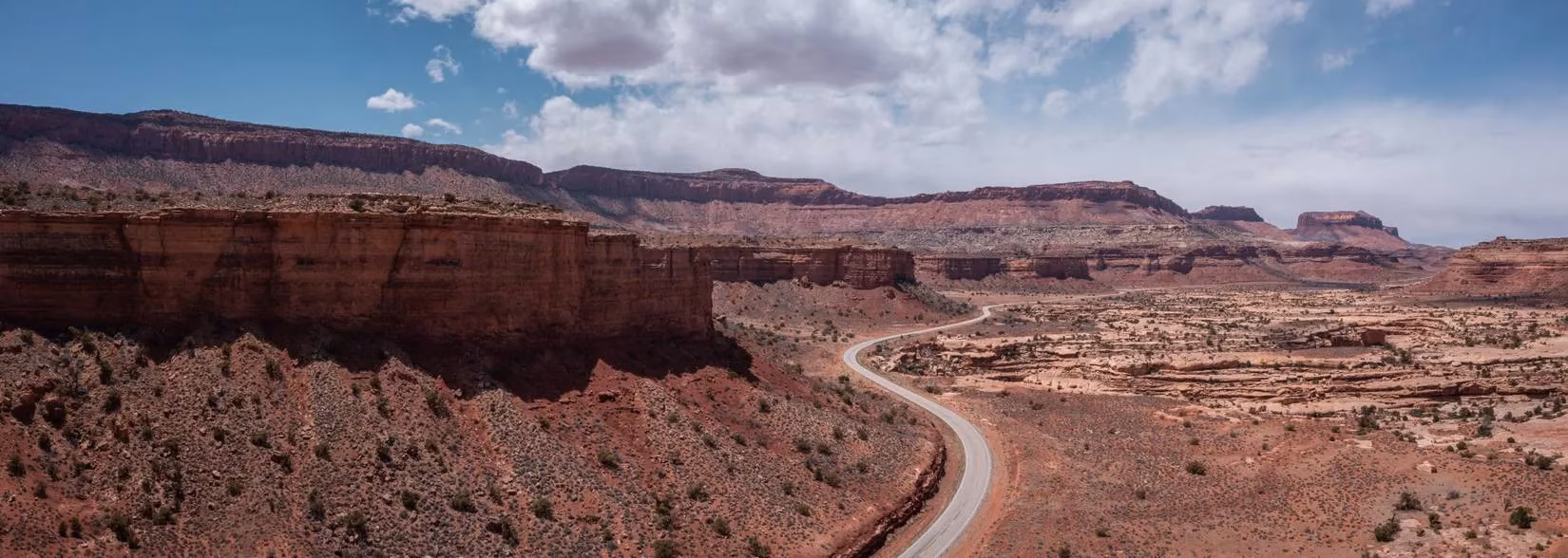 the-ultimate-utah-road-trip-discovering-the-solitude-and-majesty-of-highway-95-image-4